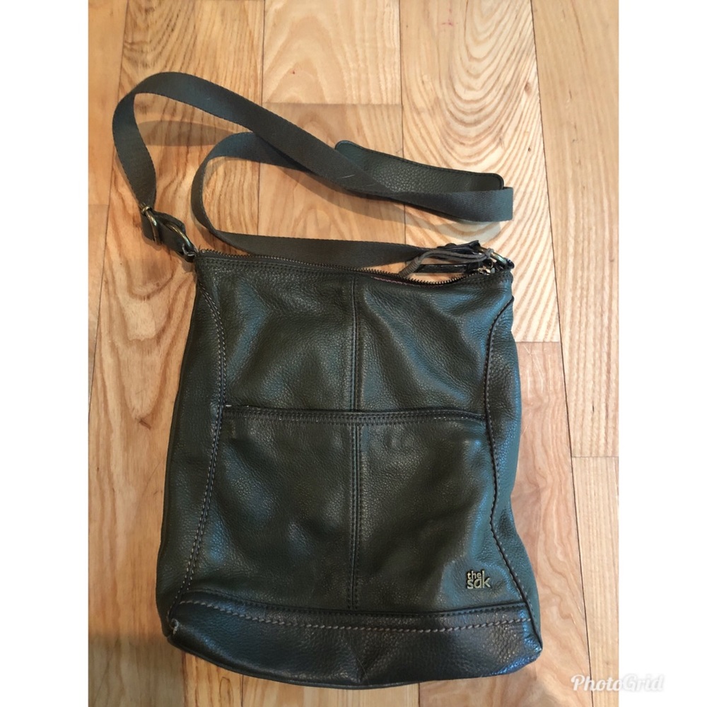 Perfect size Green Leather Bag